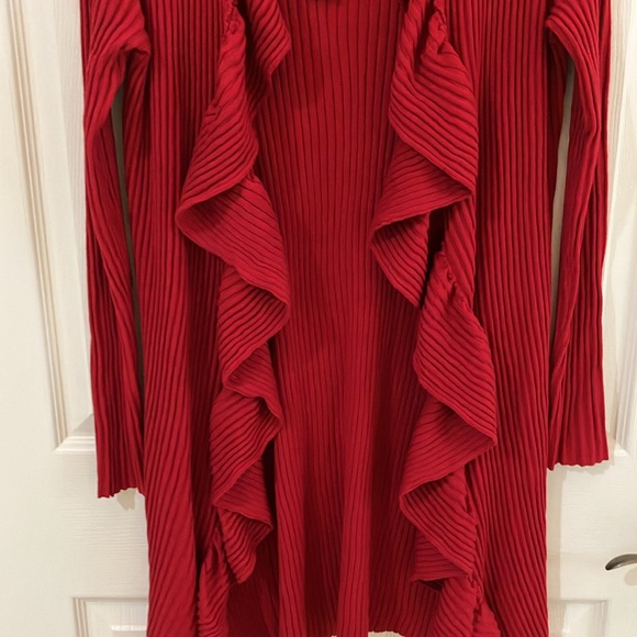 Chico’s Sweater Tunic with ruffled edged front. - Picture 2 of 4